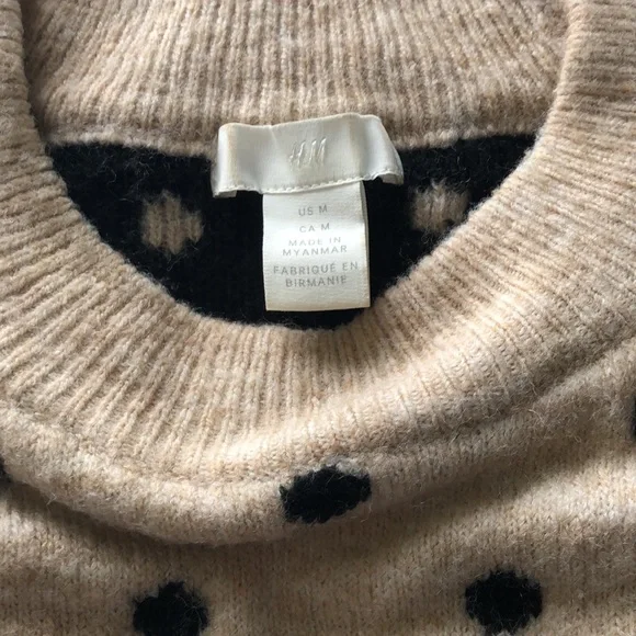 H&M Bulky Sweater (1) - Picture 7 of 7